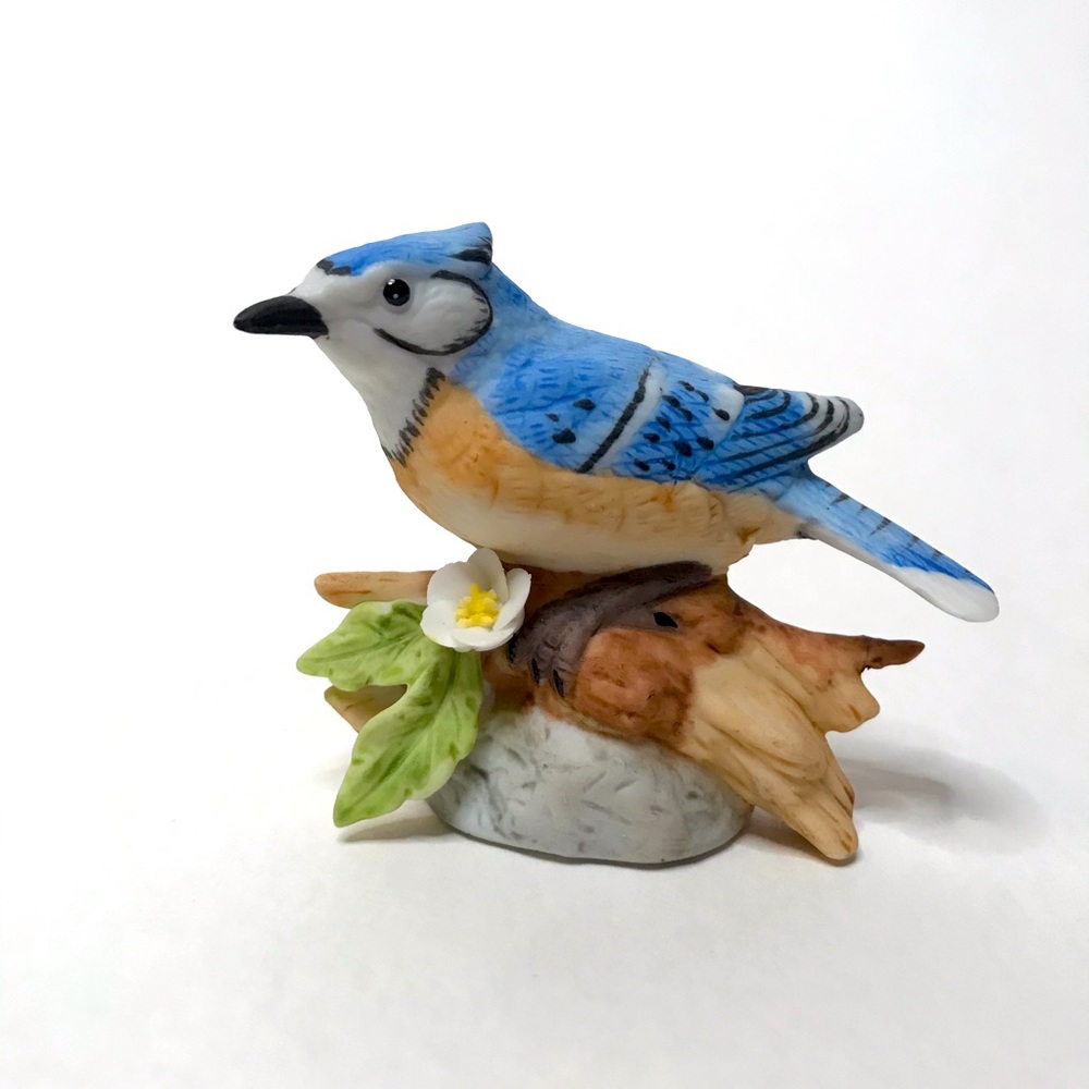 Lefton vintage 1987 Bluebird with flower ceramic figurine